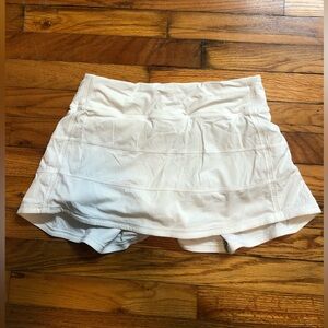 Lululemon Pace Rival Skirt Size 6 White Regular Length